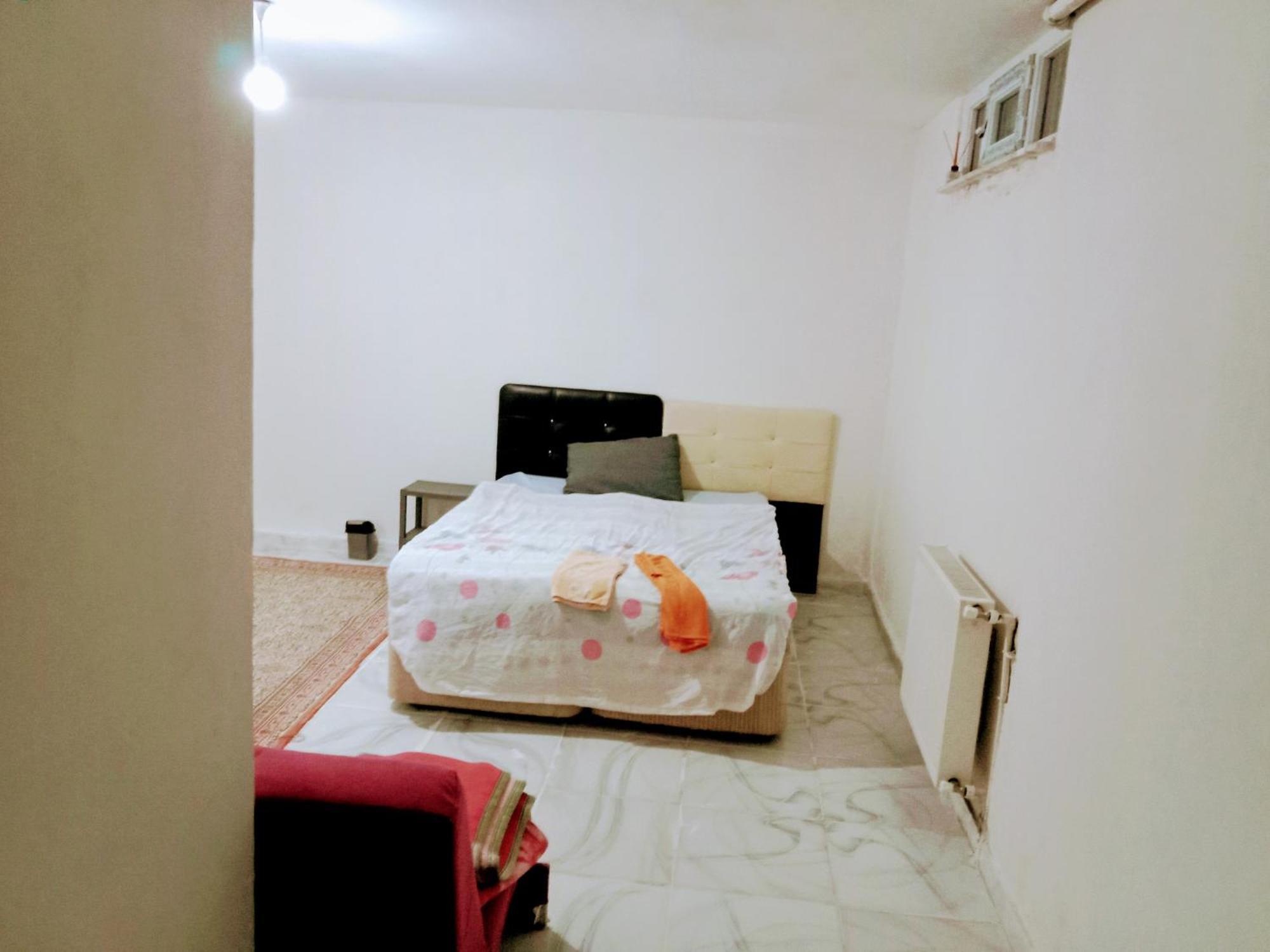 Ahmet Teacher Hotel, 5 Minutes From The Airport Arnavutkoy Exterior foto
